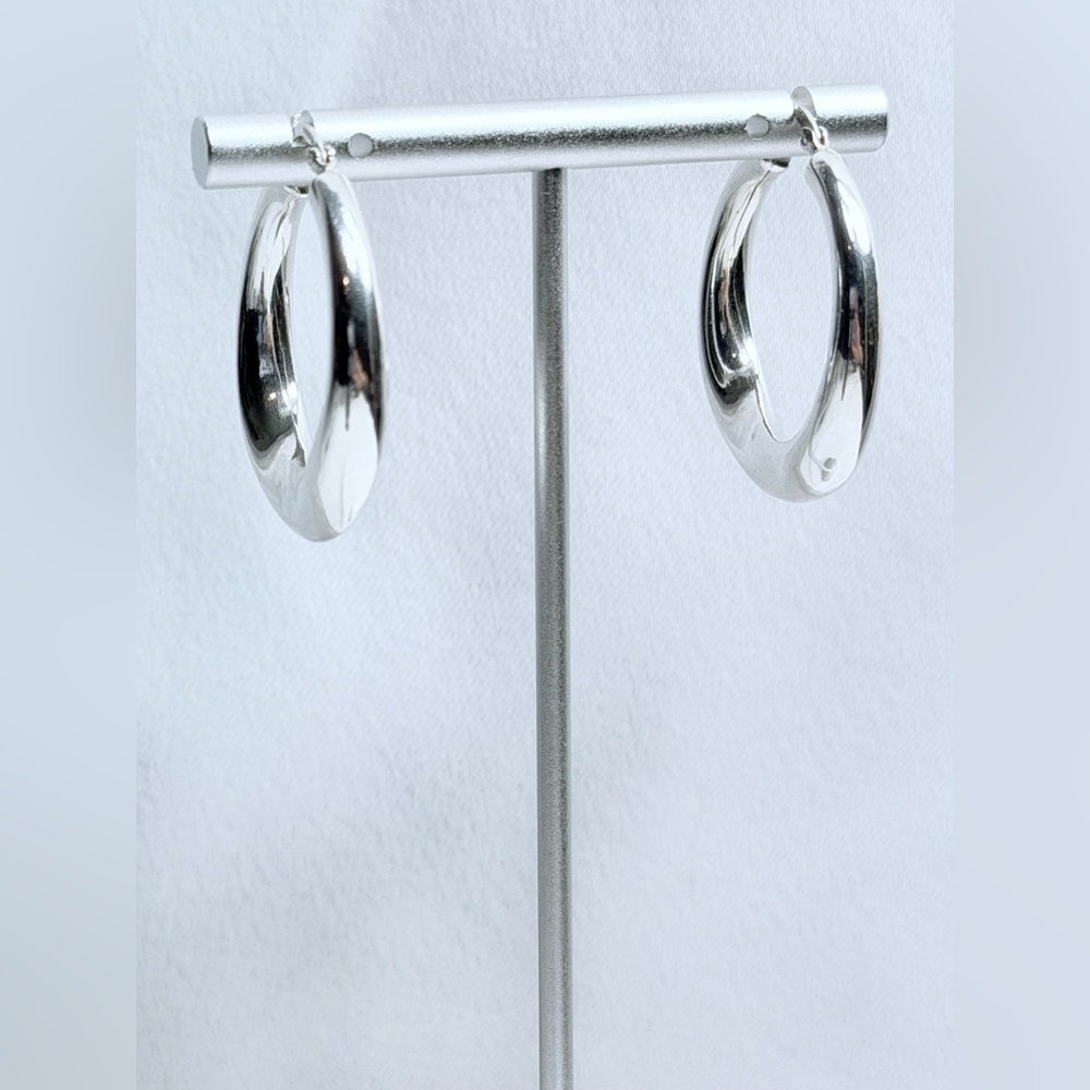 Vintage Sterling Silver Polished Medium Puffy Lopsided Hoop Earrings - Picture 2 of 16